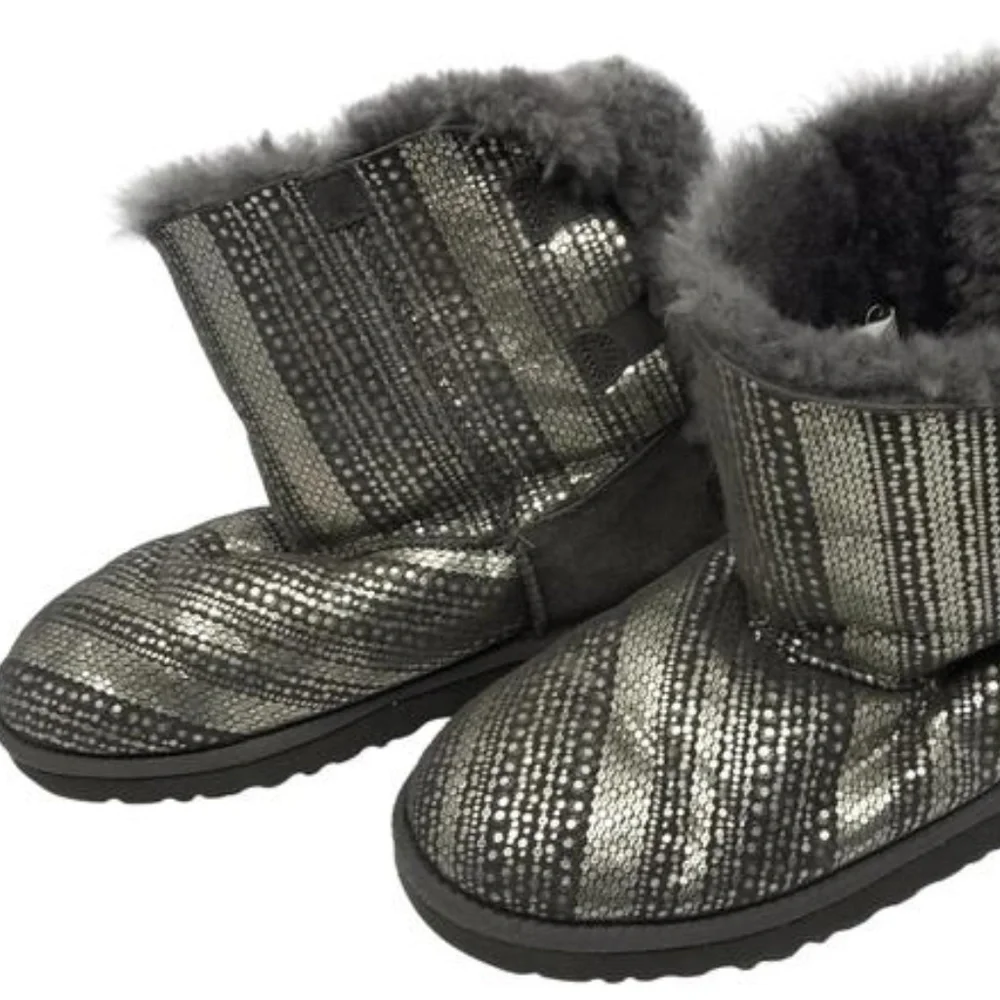 Mid UGG Gray Boots Size US 6